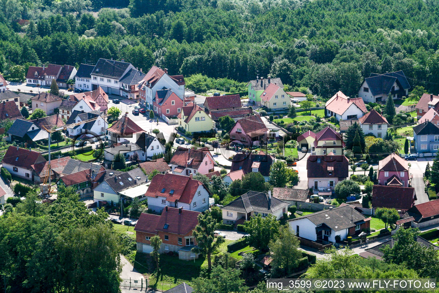 Lauterbourg(Elsass) im Bundesland Bas-Rhin, Frankreich aus der Drohnenperspektive