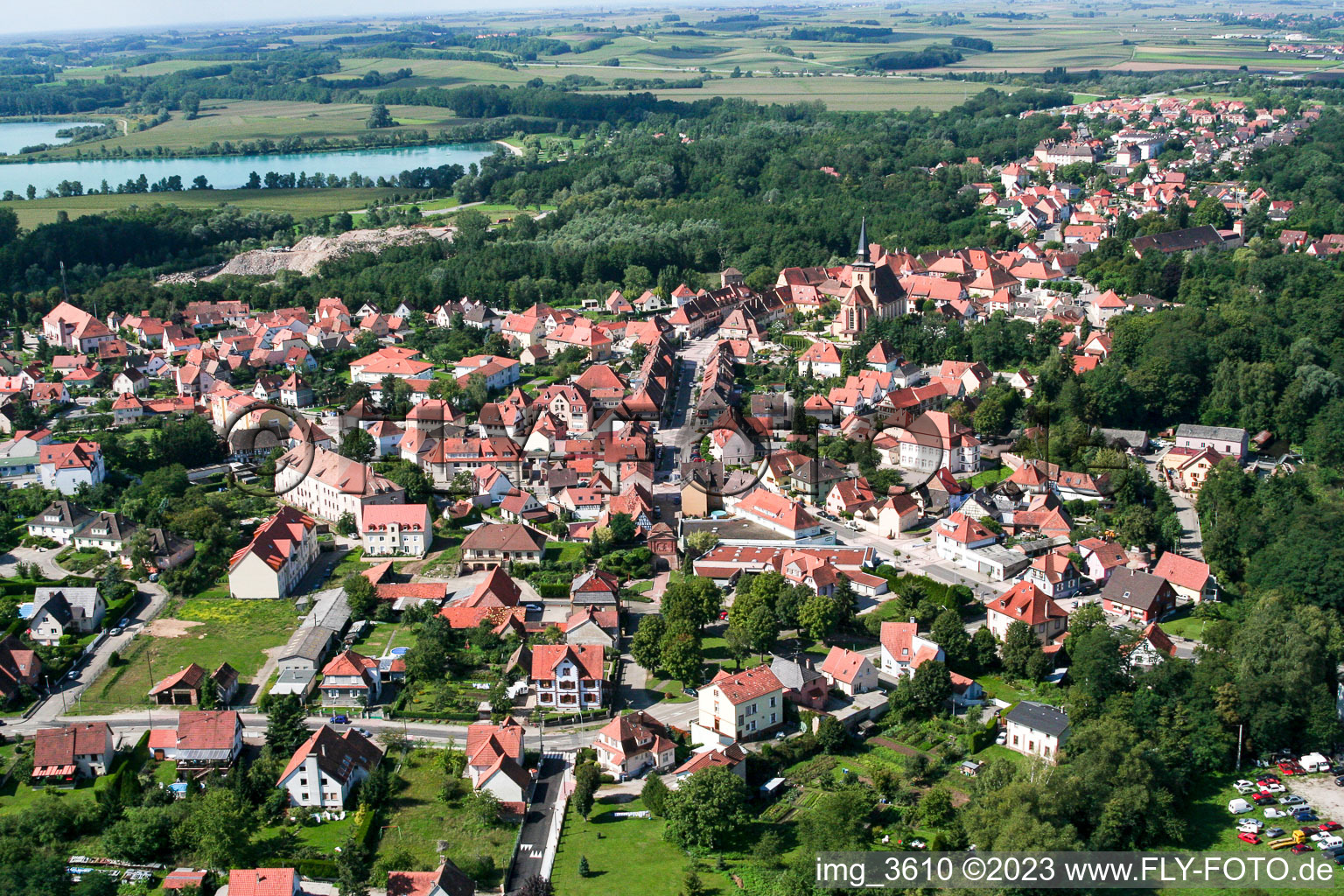 Schrägluftbild von Lauterbourg(Elsass) im Bundesland Bas-Rhin, Frankreich