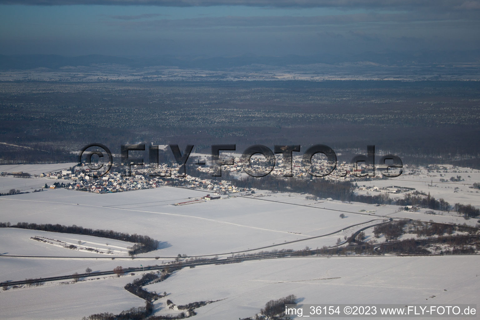 Scheibenhardt im Bundesland Bas-Rhin, Frankreich aus der Luft betrachtet
