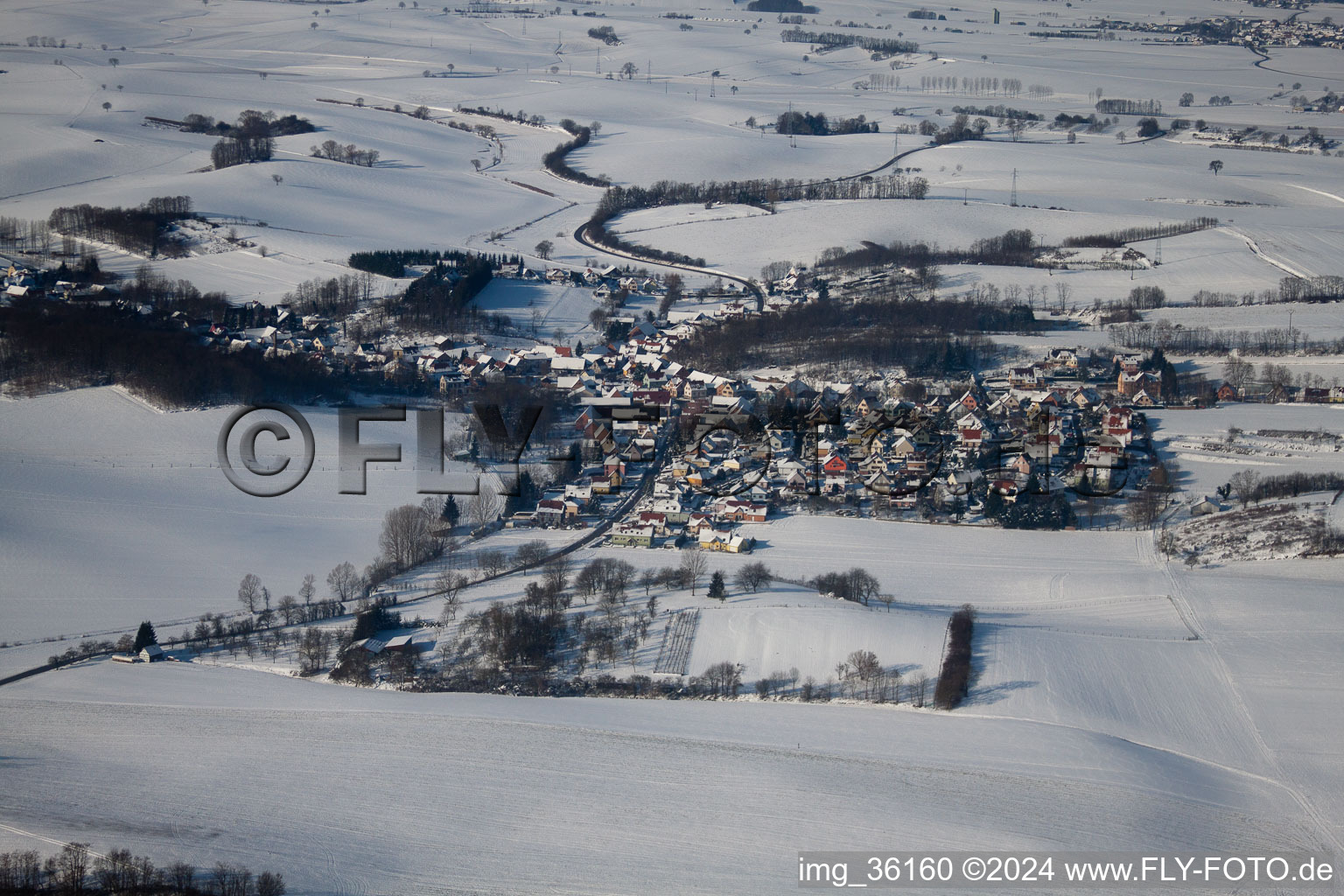 Im Winter bei Schnee in Neewiller-près-Lauterbourg im Bundesland Bas-Rhin, Frankreich