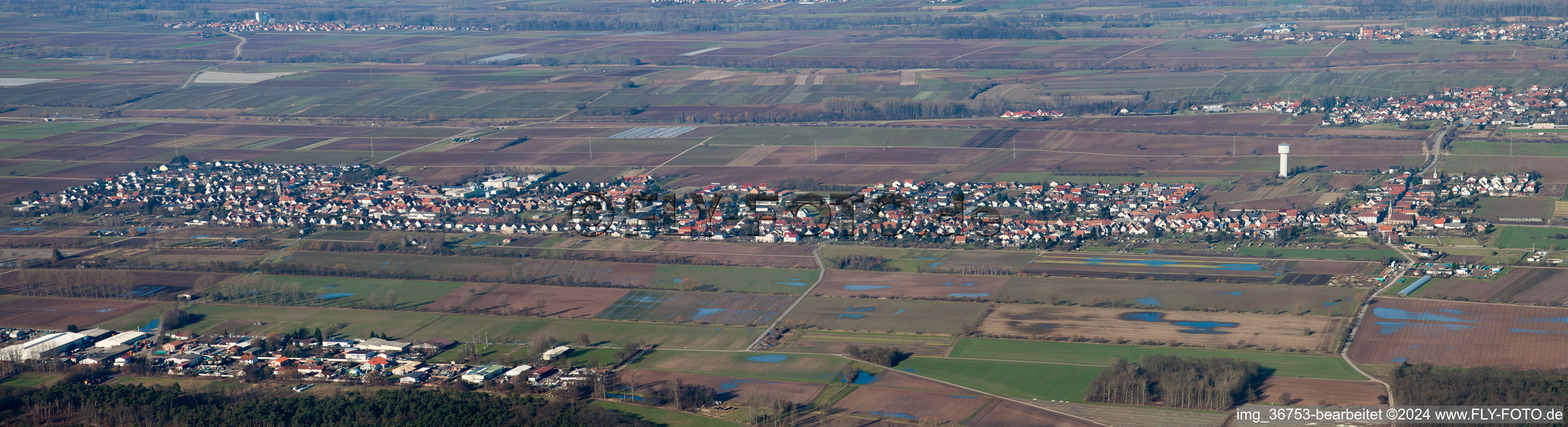 Luftbild von Panorama vom Ortsbereich und der Umgebung in Lustadt im Bundesland Rheinland-Pfalz, Deutschland