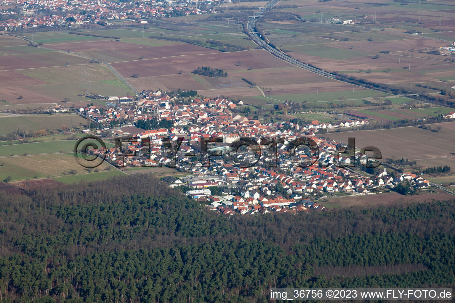 Luftbild von Westheim im Bundesland Rheinland-Pfalz, Deutschland