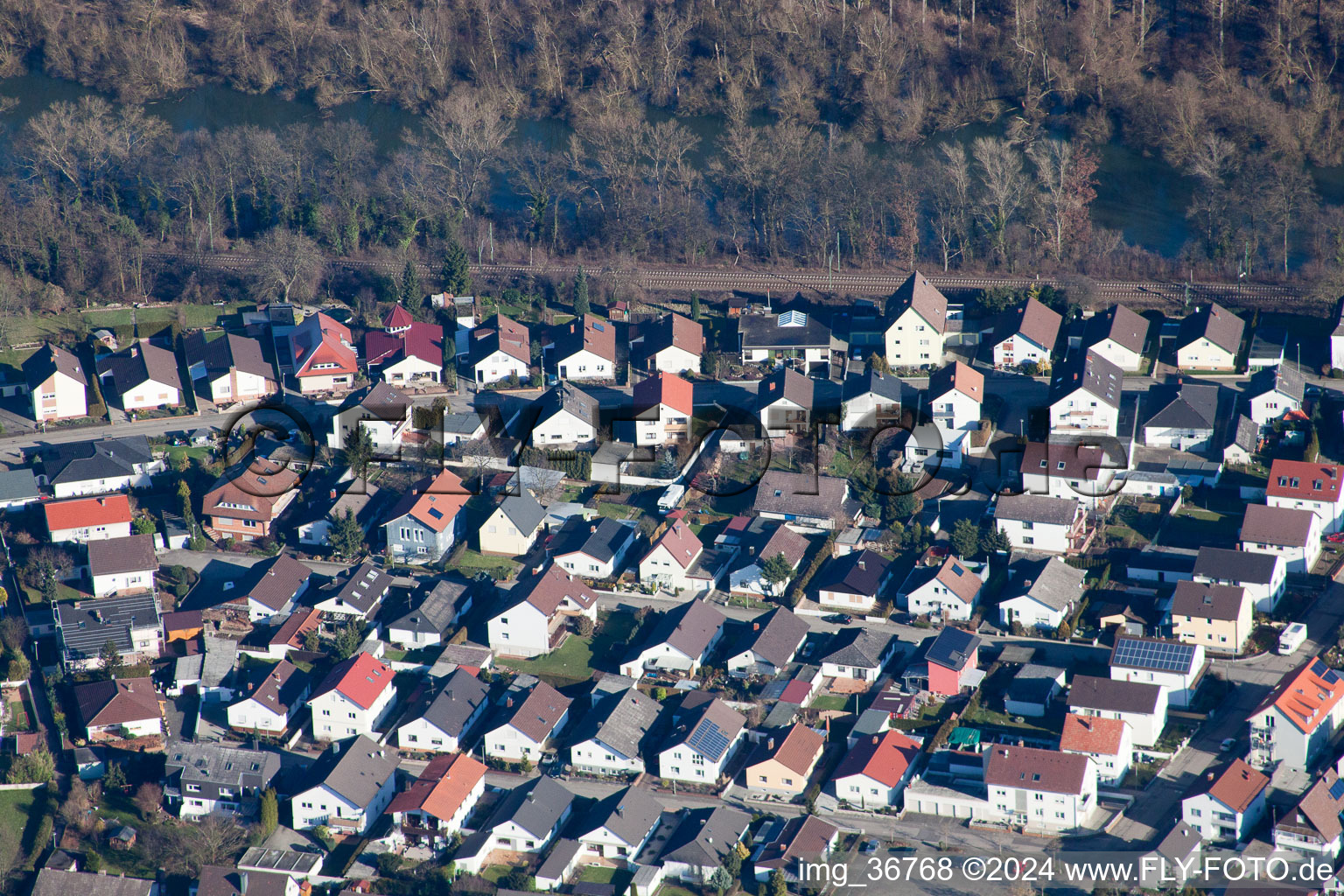 Lingenfeld im Bundesland Rheinland-Pfalz, Deutschland von oben