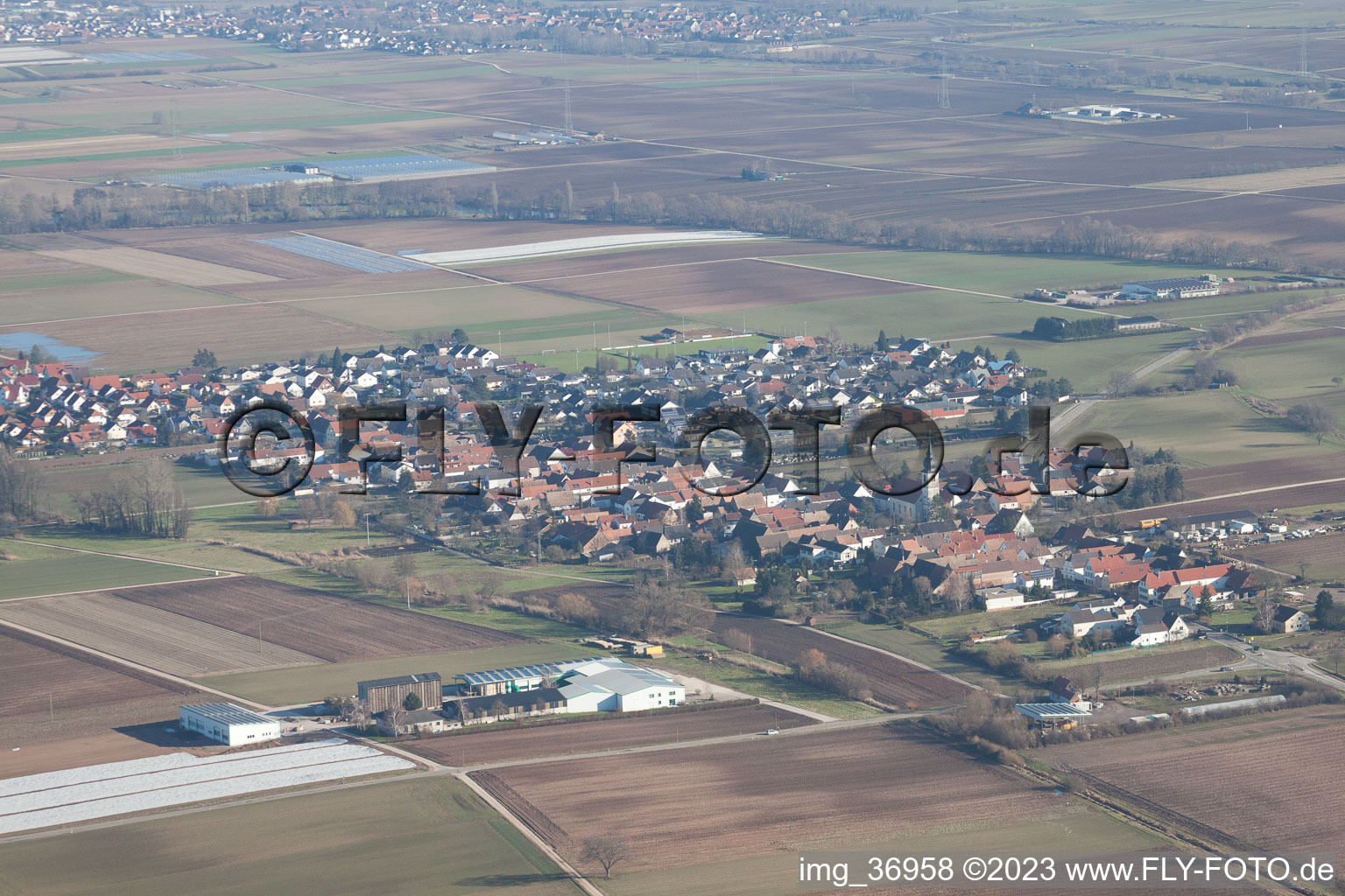 Böbingen im Bundesland Rheinland-Pfalz, Deutschland aus der Drohnenperspektive