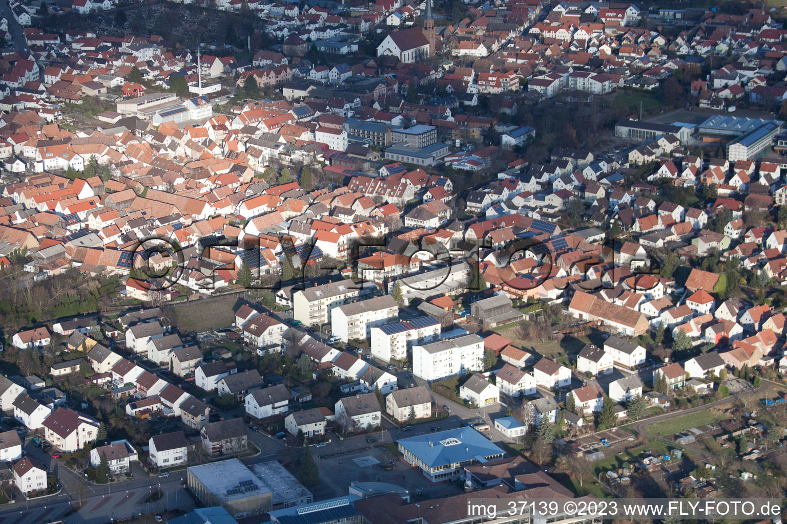Herxheim, SW in Herxheim bei Landau/Pfalz im Bundesland Rheinland-Pfalz, Deutschland aus der Luft betrachtet