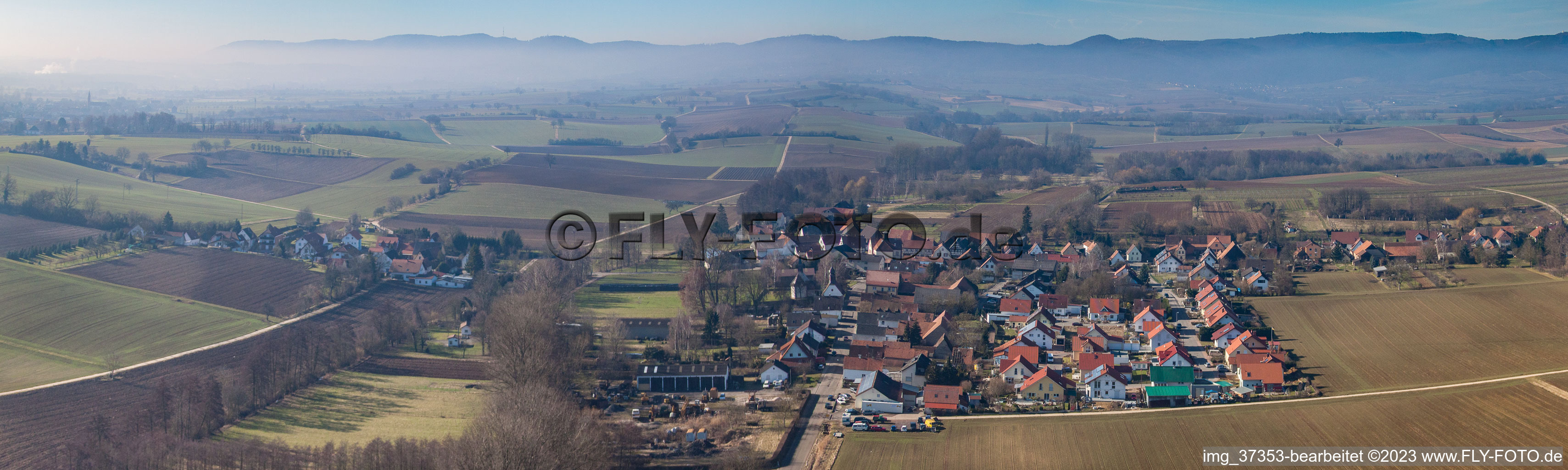 Panorama im Ortsteil Kleinsteinfeld in Niederotterbach im Bundesland Rheinland-Pfalz, Deutschland