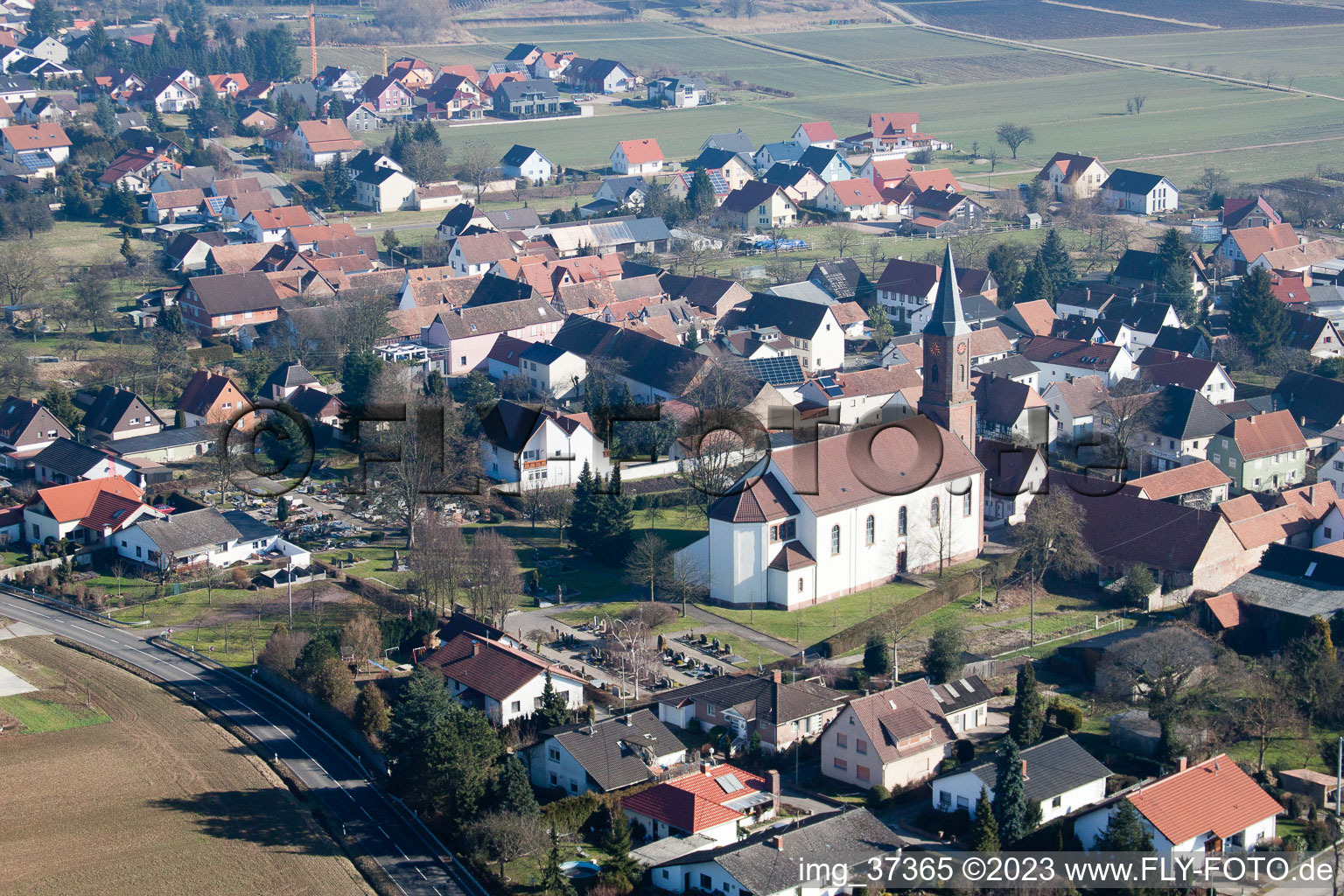 Drohnenbild von Kapsweyer im Bundesland Rheinland-Pfalz, Deutschland