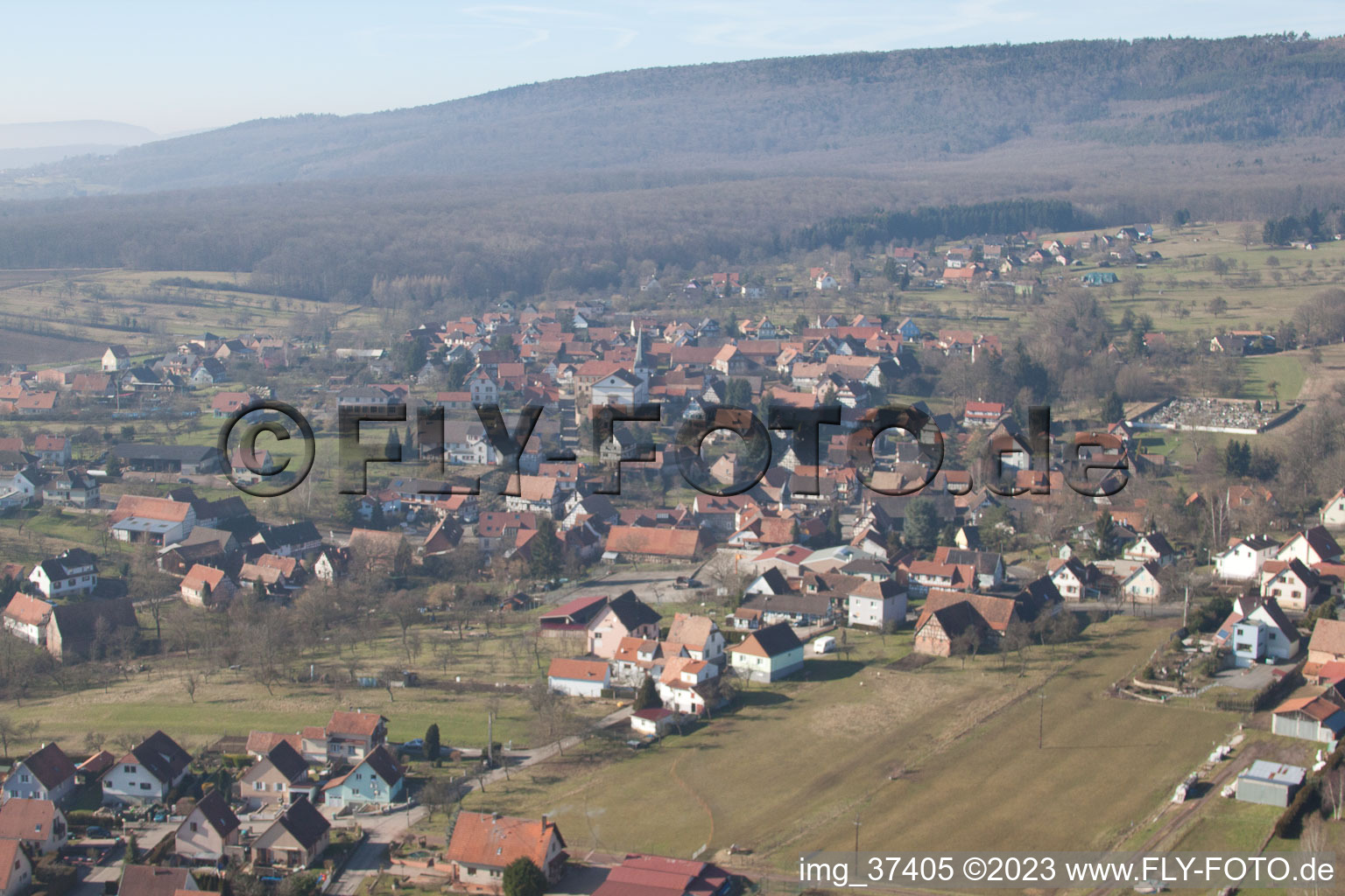 Luftbild von Lampertsloch (Elsaß) im Bundesland Bas-Rhin, Frankreich