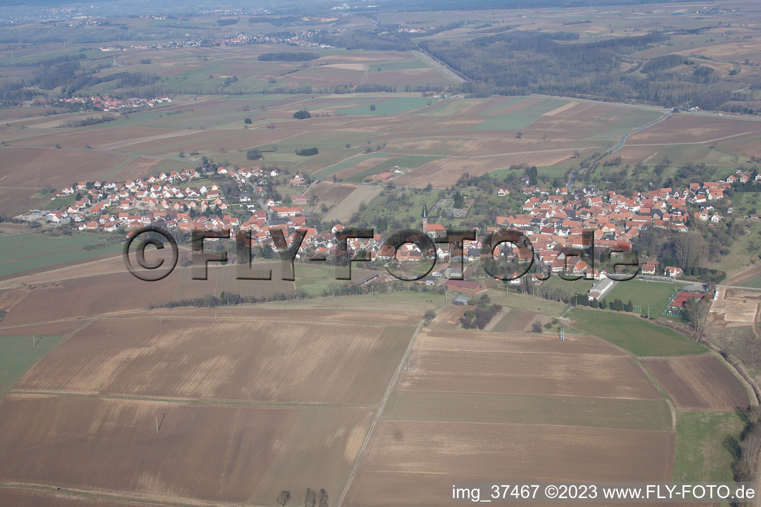 Luftbild von Schœnenbourg (Elsaß) im Bundesland Bas-Rhin, Frankreich