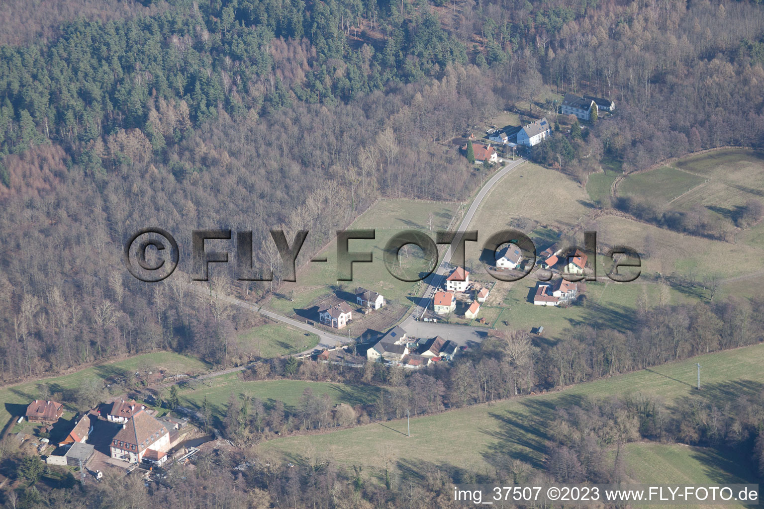 Luftaufnahme von Bienwaldmühle im Bundesland Rheinland-Pfalz, Deutschland