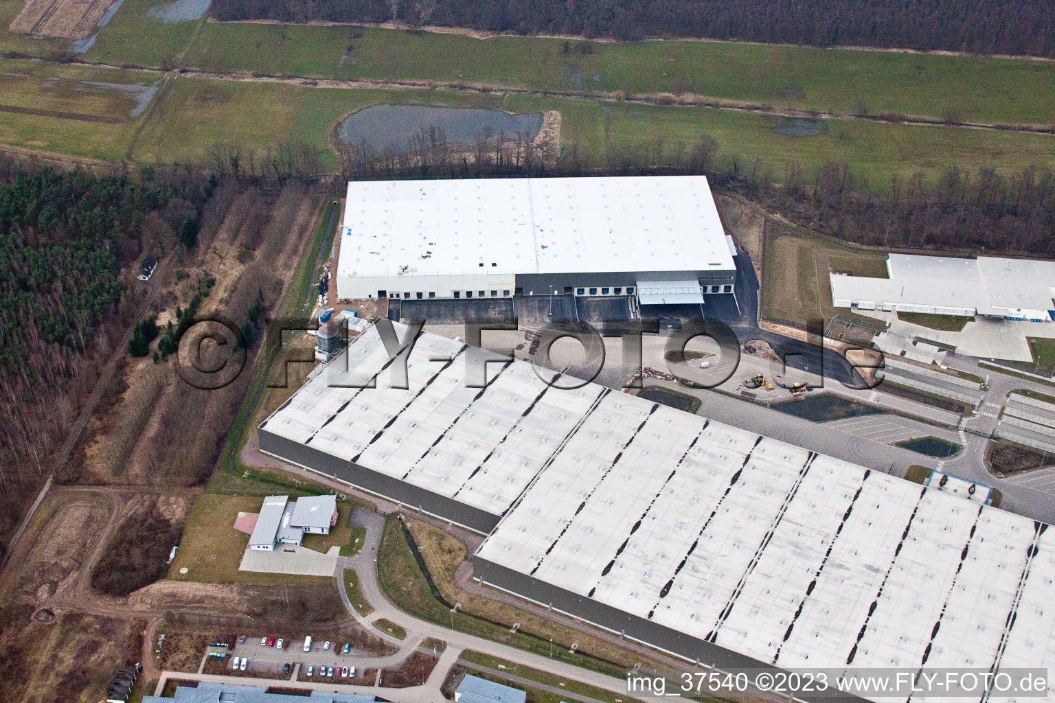 Minderslachen, Gewerbegebiet Horst, 3. Bauabschnitt Gazely in Kandel im Bundesland Rheinland-Pfalz, Deutschland von einer Drohne aus