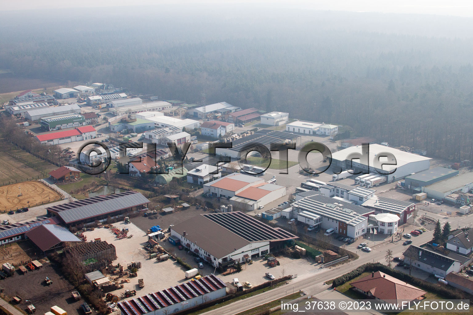 Herxheim, Gewerbegebiet Gäxwald in Herxheim bei Landau/Pfalz im Bundesland Rheinland-Pfalz, Deutschland aus der Luft