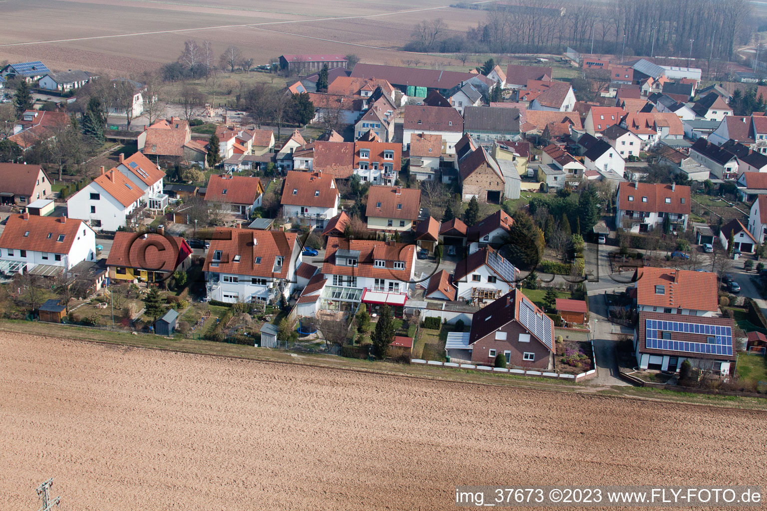 Drohnenbild von Mörlheim, Neubaugebiet in Landau in der Pfalz im Bundesland Rheinland-Pfalz, Deutschland