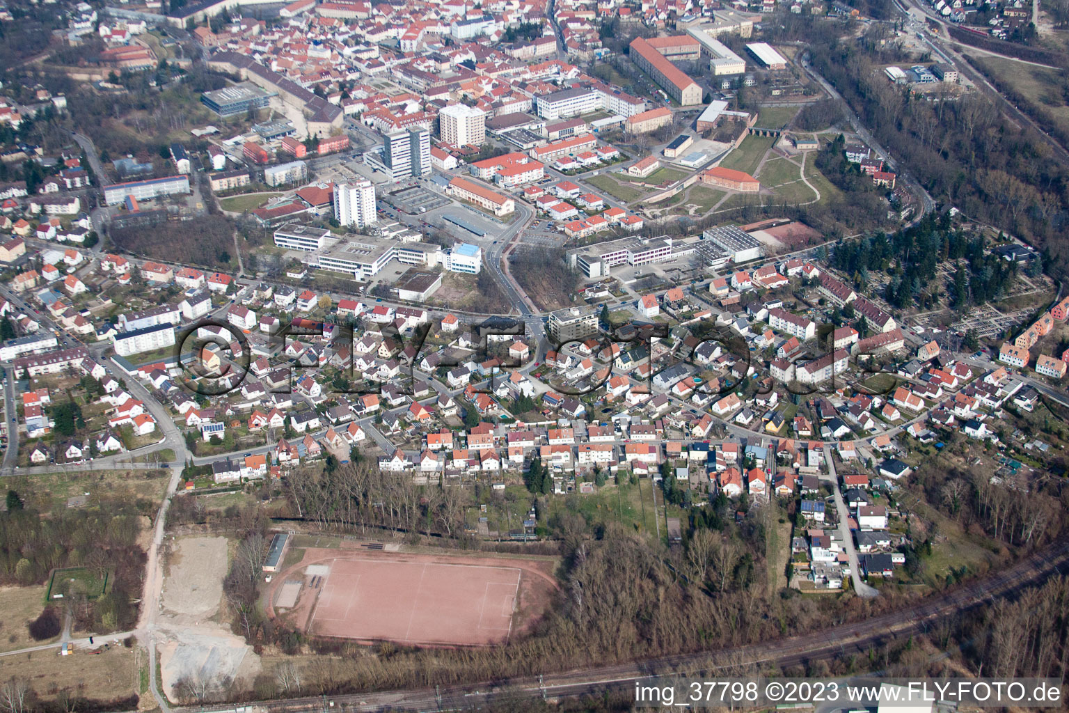 Germersheim im Bundesland Rheinland-Pfalz, Deutschland aus der Vogelperspektive