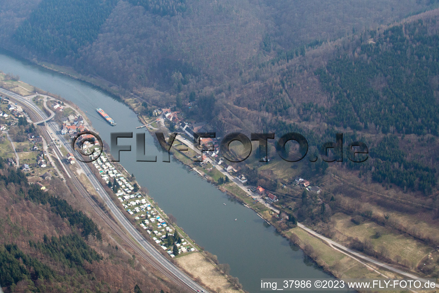 Luftbild von Neckarhausen, Campingplatz im Bundesland Hessen, Deutschland