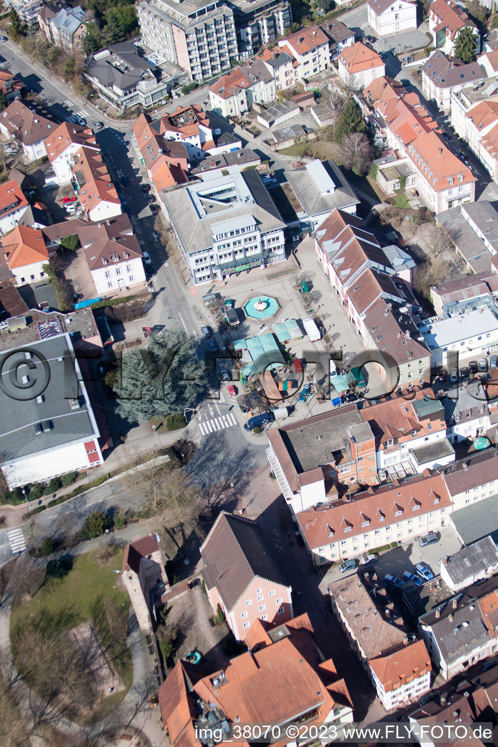 Drohnenbild von Eberbach im Bundesland Baden-Württemberg, Deutschland