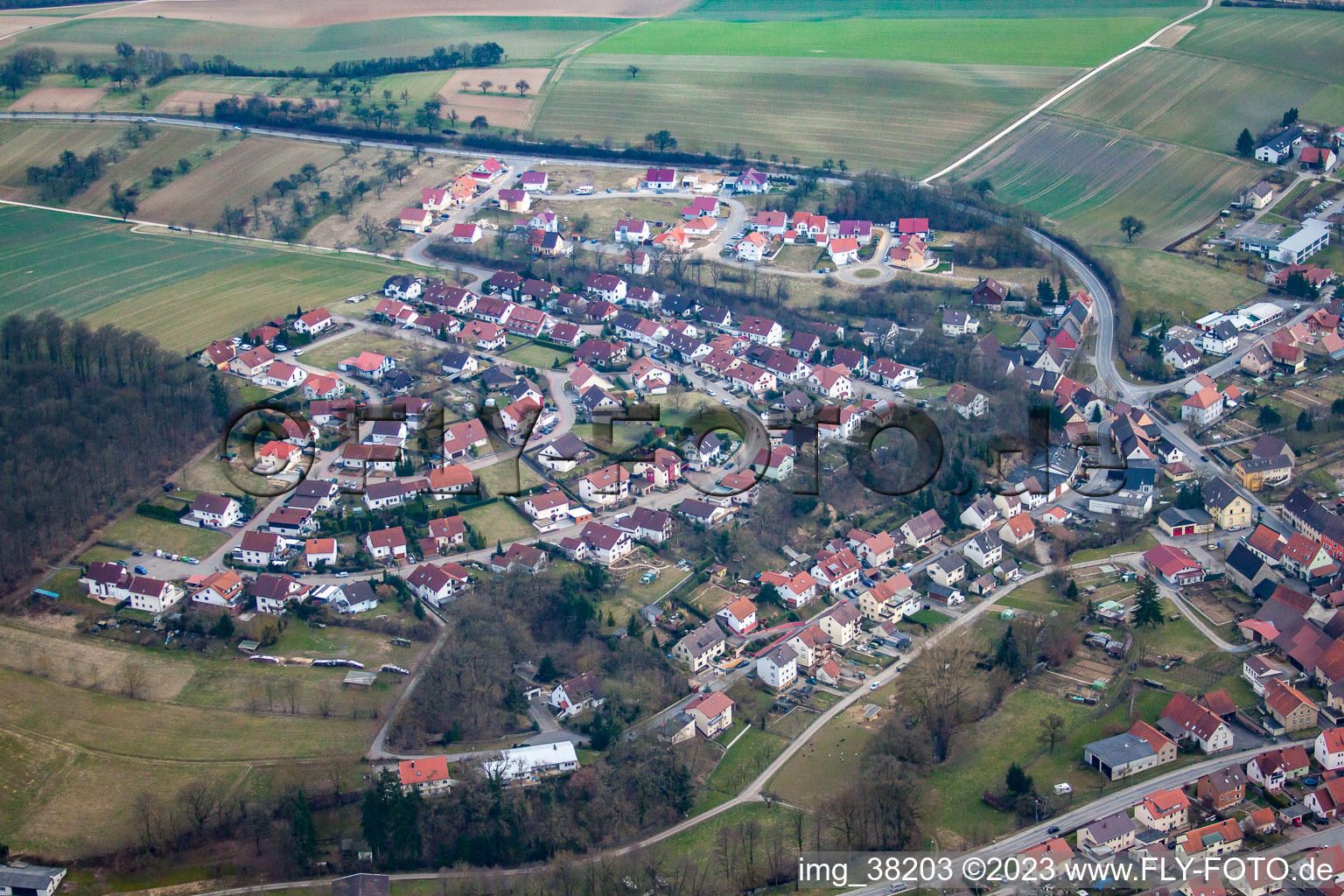 Luftbild von Ortsteil Richen in Eppingen im Bundesland Baden-Württemberg, Deutschland