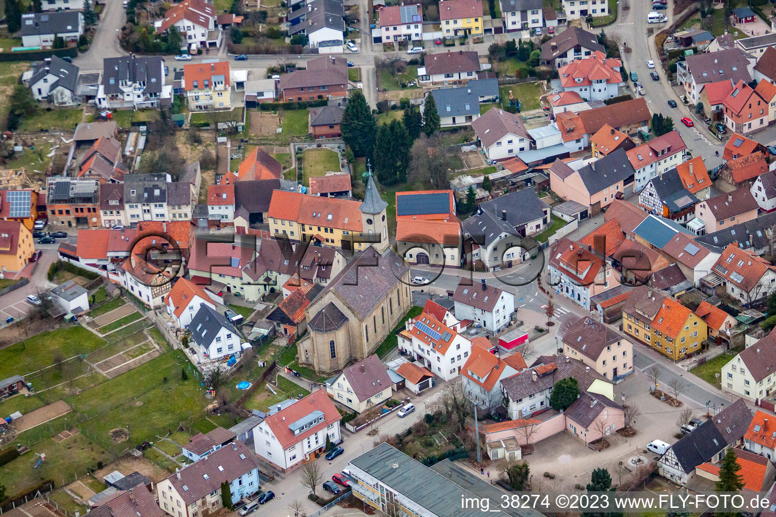 Luftaufnahme von Ortsteil Gölshausen in Bretten im Bundesland Baden-Württemberg, Deutschland