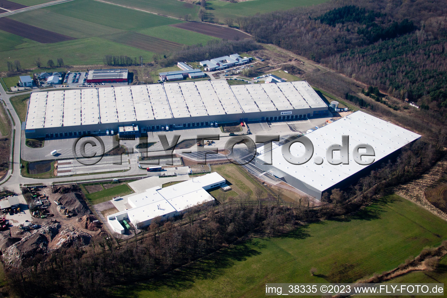 Minderlachen, Gewerbegebiet Horst, Gazeley Logistic im Ortsteil Minderslachen in Kandel im Bundesland Rheinland-Pfalz, Deutschland von oben gesehen