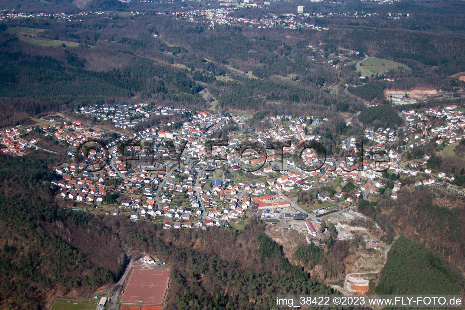 Drohnenbild von Lemberg im Bundesland Rheinland-Pfalz, Deutschland