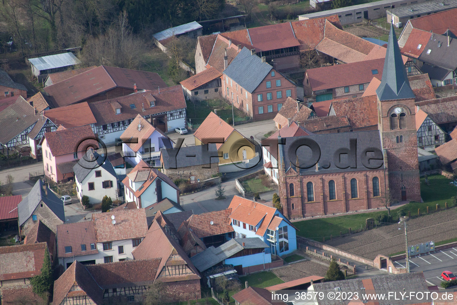 Geiswiller im Bundesland Bas-Rhin, Frankreich aus der Luft