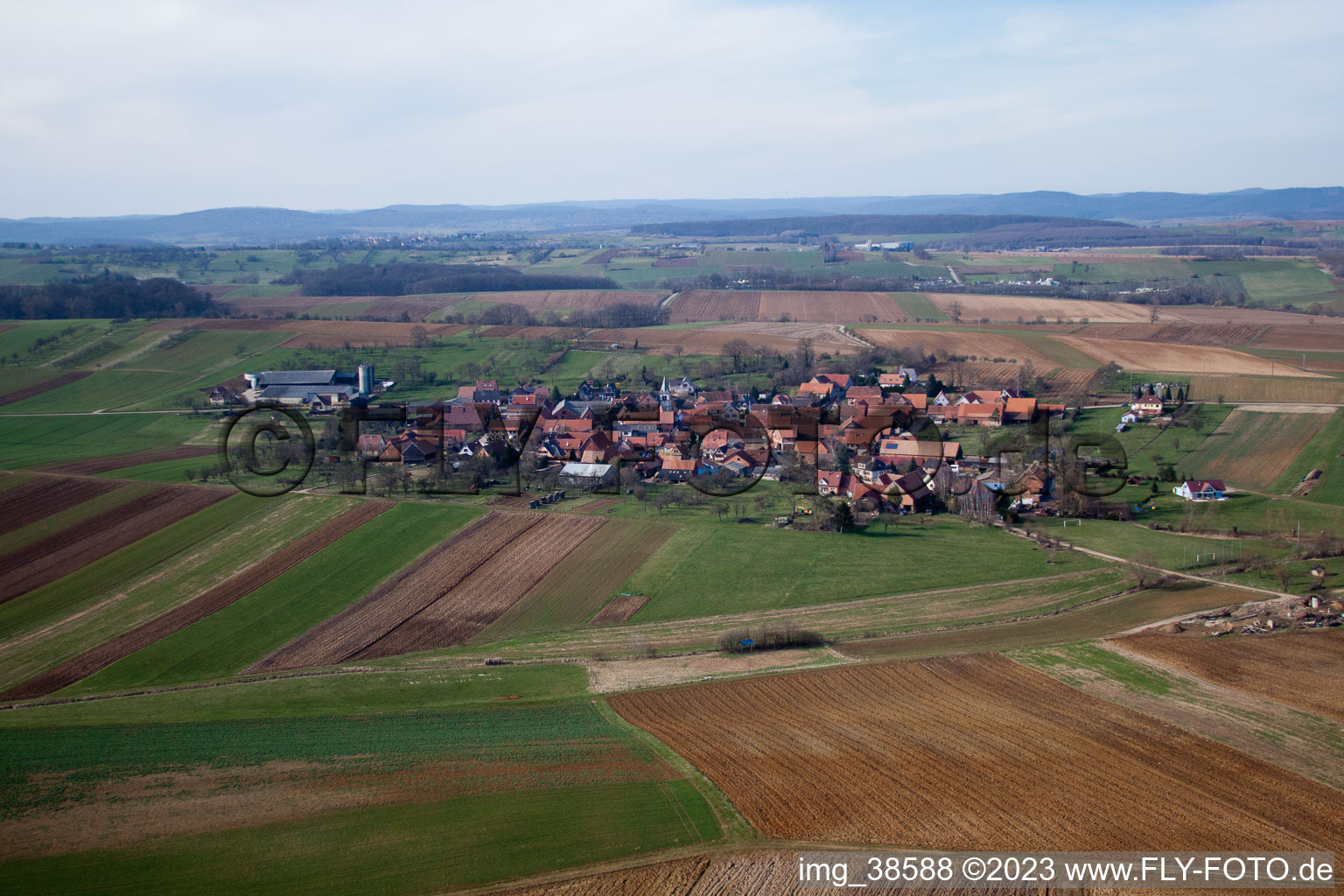 Luftaufnahme von Zœbersdorf im Bundesland Bas-Rhin, Frankreich