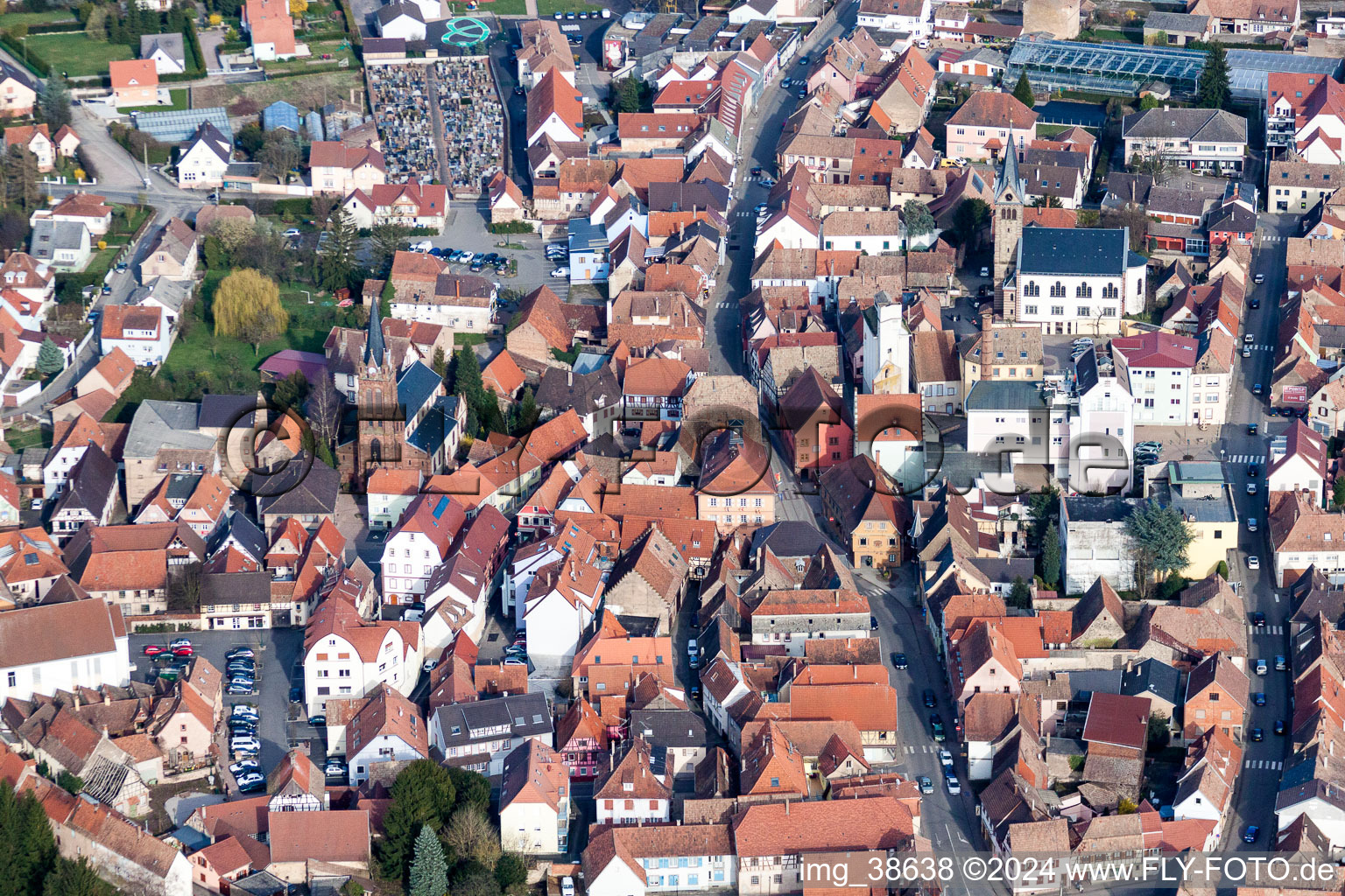 Stadtansicht vom Innenstadtbereich in Pfaffenhoffen in Grand Est in Val-de-Moder im Bundesland Bas-Rhin, Frankreich