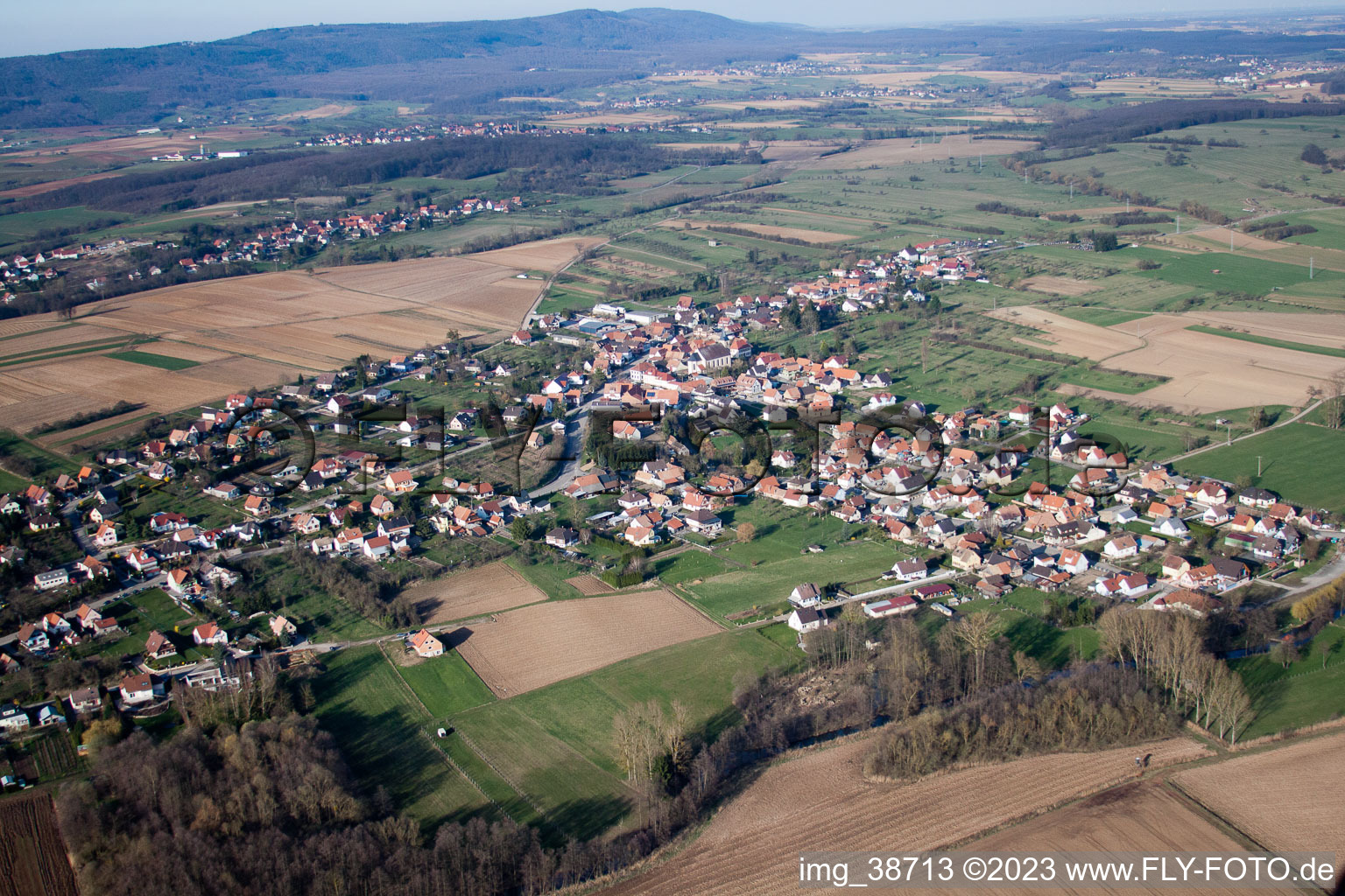 Luftaufnahme von Morsbronn-les-Bains im Bundesland Bas-Rhin, Frankreich