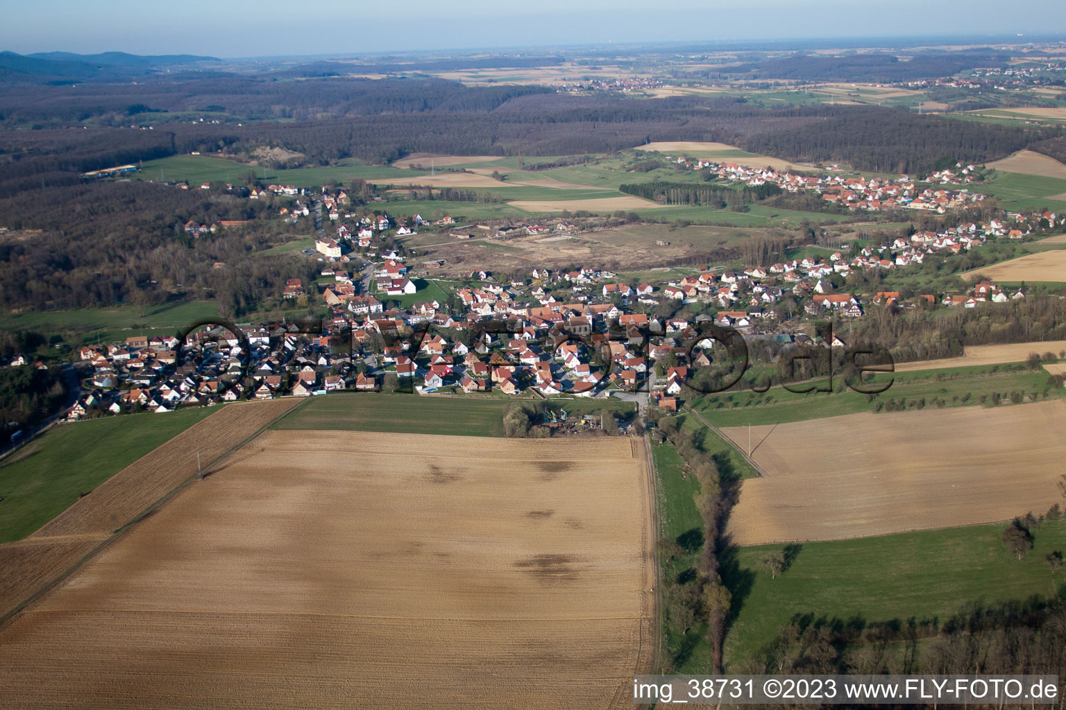 Luftbild von Merkwiller-Pechelbronn im Bundesland Bas-Rhin, Frankreich