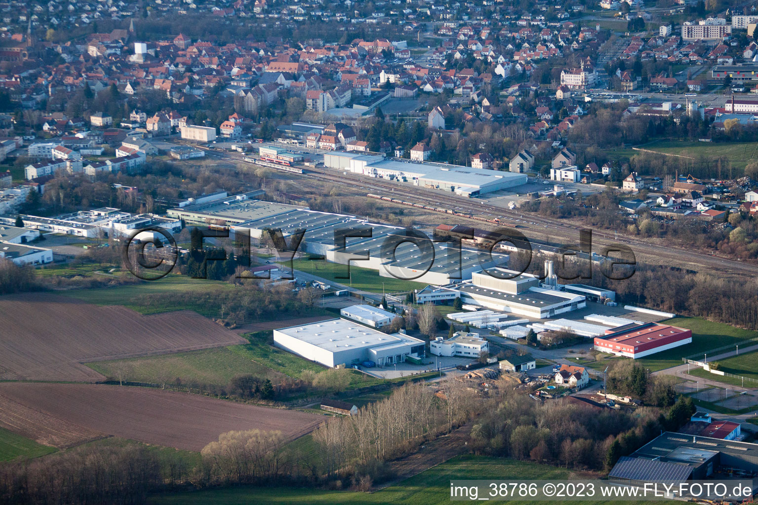 Altenstadt im Bundesland Bas-Rhin, Frankreich aus der Luft
