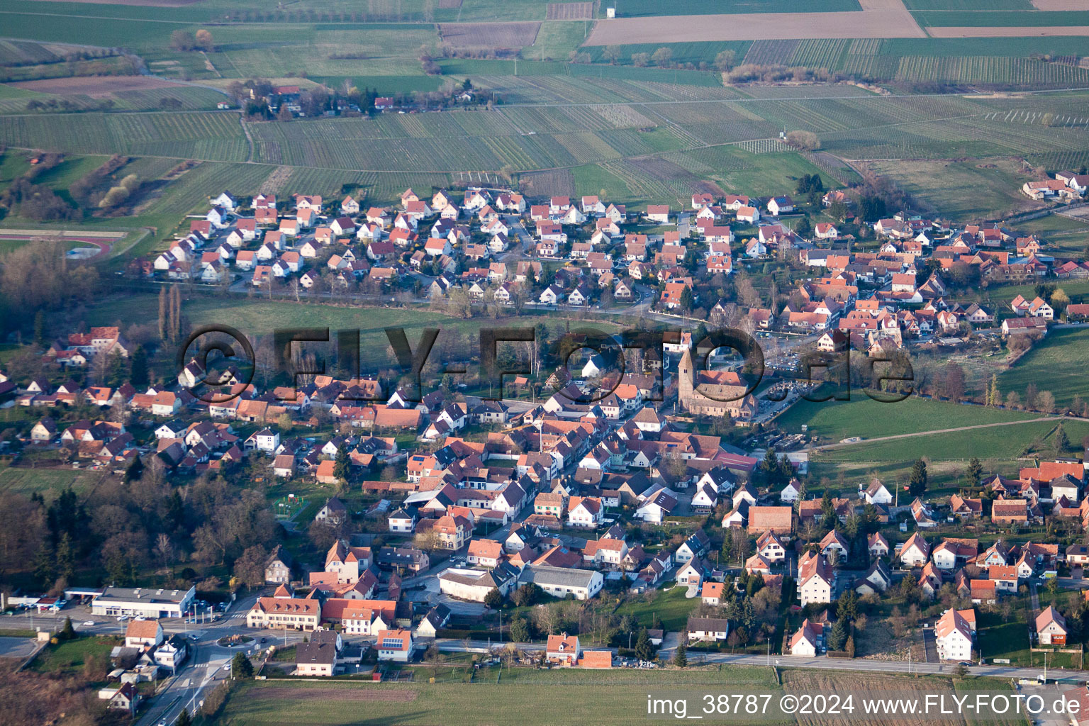 Ortsteil Altenstadt in Wissembourg im Bundesland Bas-Rhin, Frankreich aus der Vogelperspektive