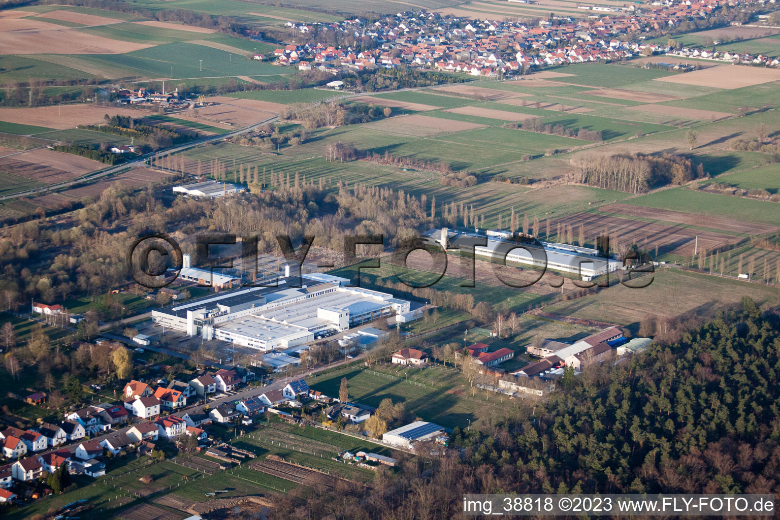Luftbild von Ortsteil Schaidt in Wörth am Rhein im Bundesland Rheinland-Pfalz, Deutschland
