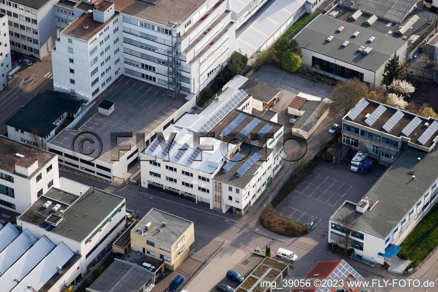 Luftaufnahme von Firma Jilg, Dieselstr im Ortsteil Eltingen in Leonberg im Bundesland Baden-Württemberg, Deutschland