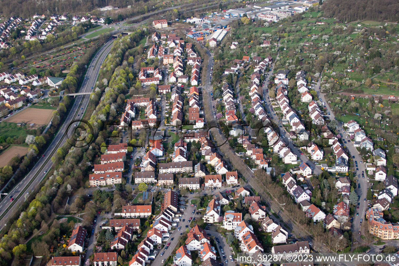 Luftbild von Ortsteil Stammheim in Stuttgart im Bundesland Baden-Württemberg, Deutschland