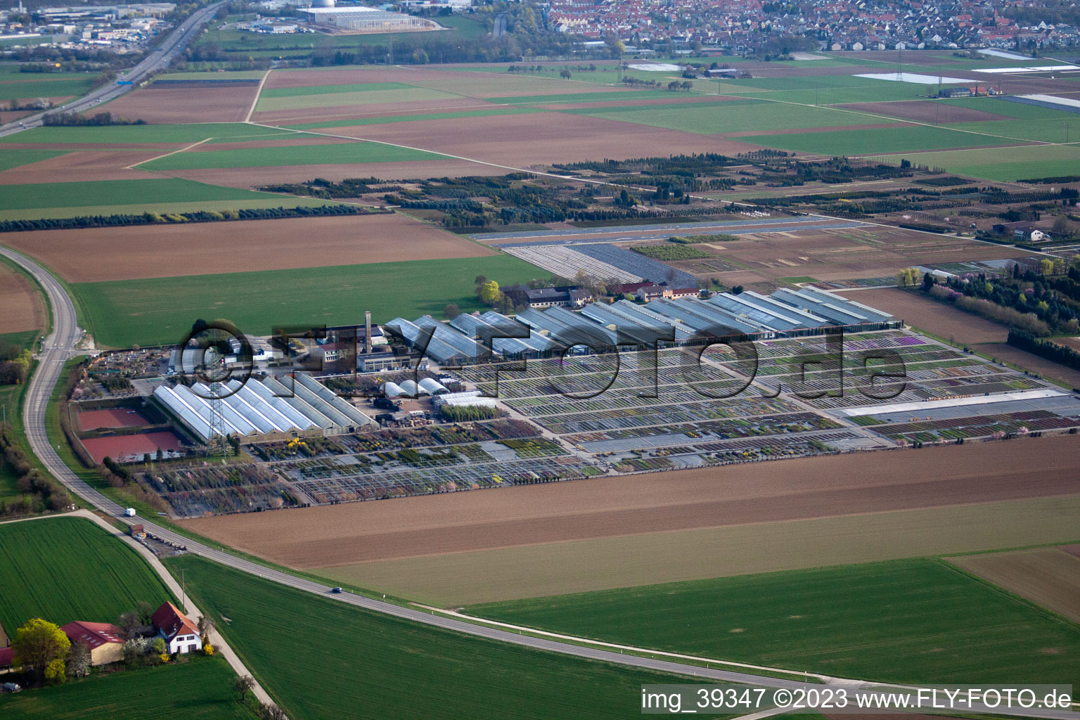 Luftbild von Möglingen, Häussermann Stauden + Gehölze, Im Kornfeld im Bundesland Baden-Württemberg, Deutschland
