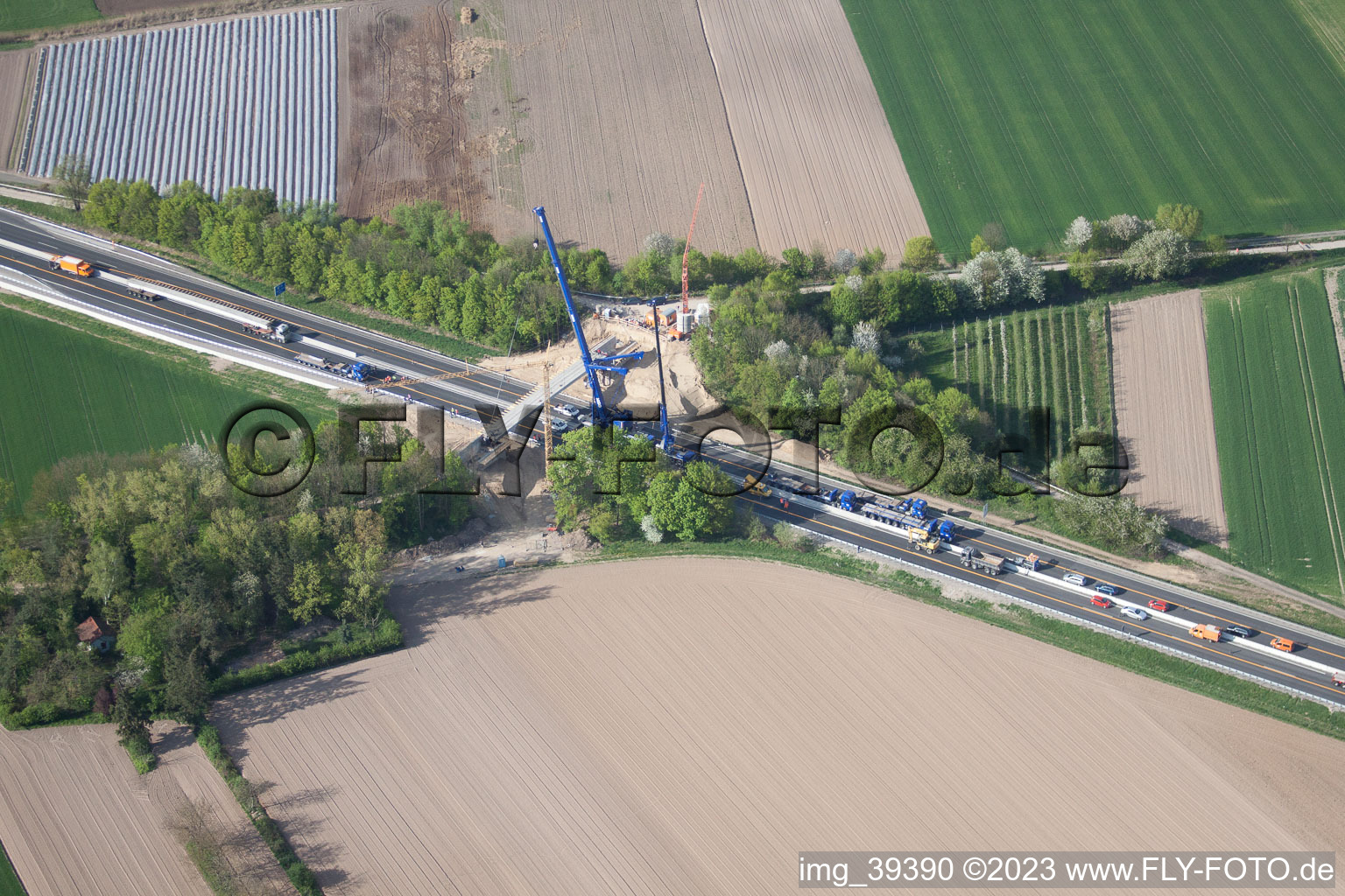 Luftaufnahme von Kandel, Neubau Autobahnbrücke im Bundesland Rheinland-Pfalz, Deutschland