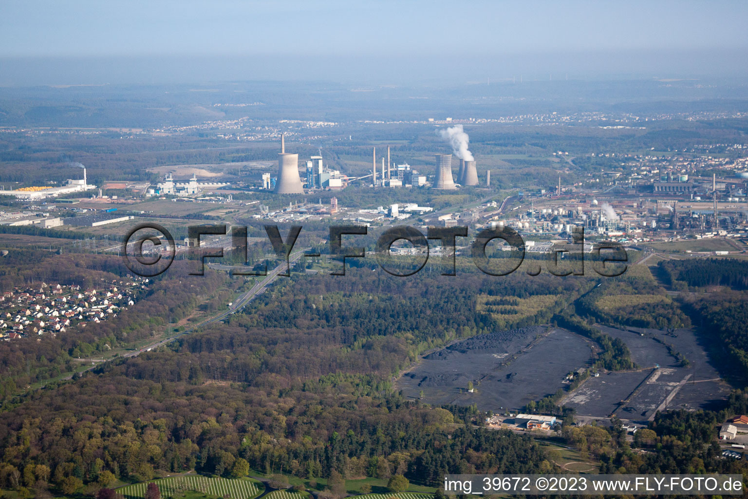 Luftaufnahme von Saint-Avold im Bundesland Moselle, Frankreich