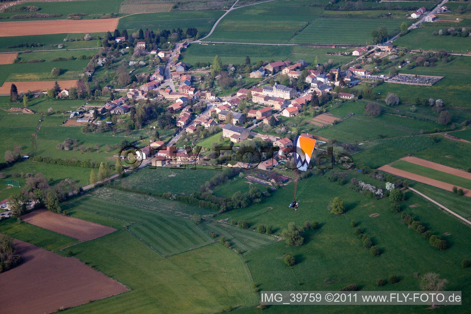 Luftbild von Rouvroy im Bundesland Luxemburg, Belgien