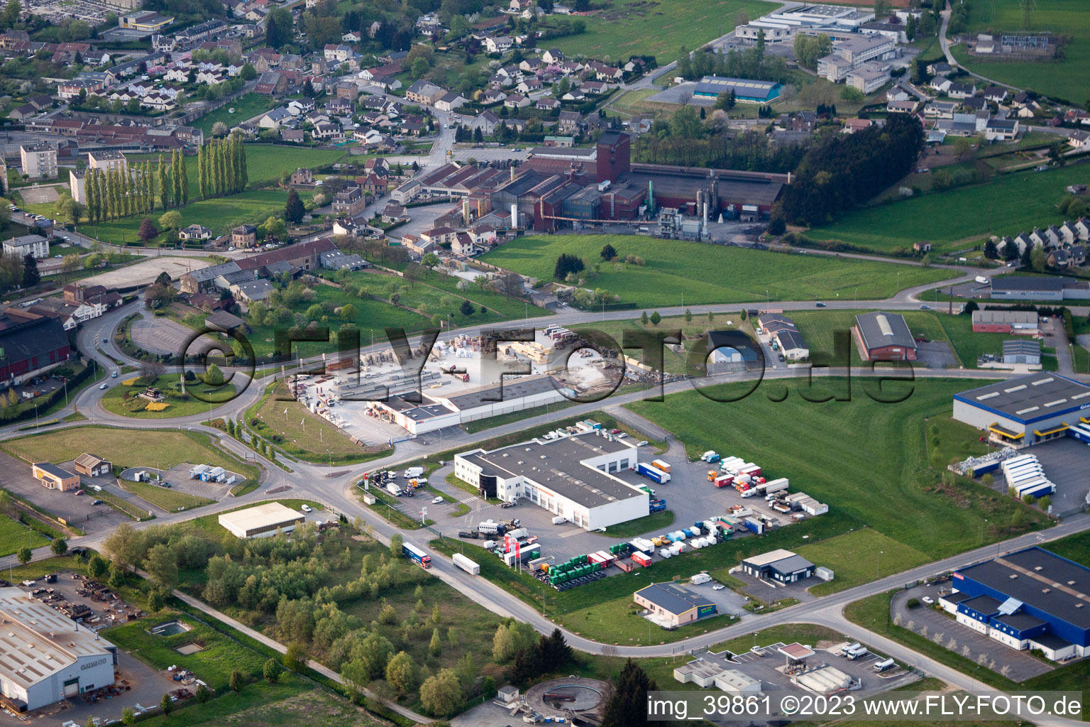 Luftbild von Vrigne-aux-Bois im Bundesland Ardennes, Frankreich
