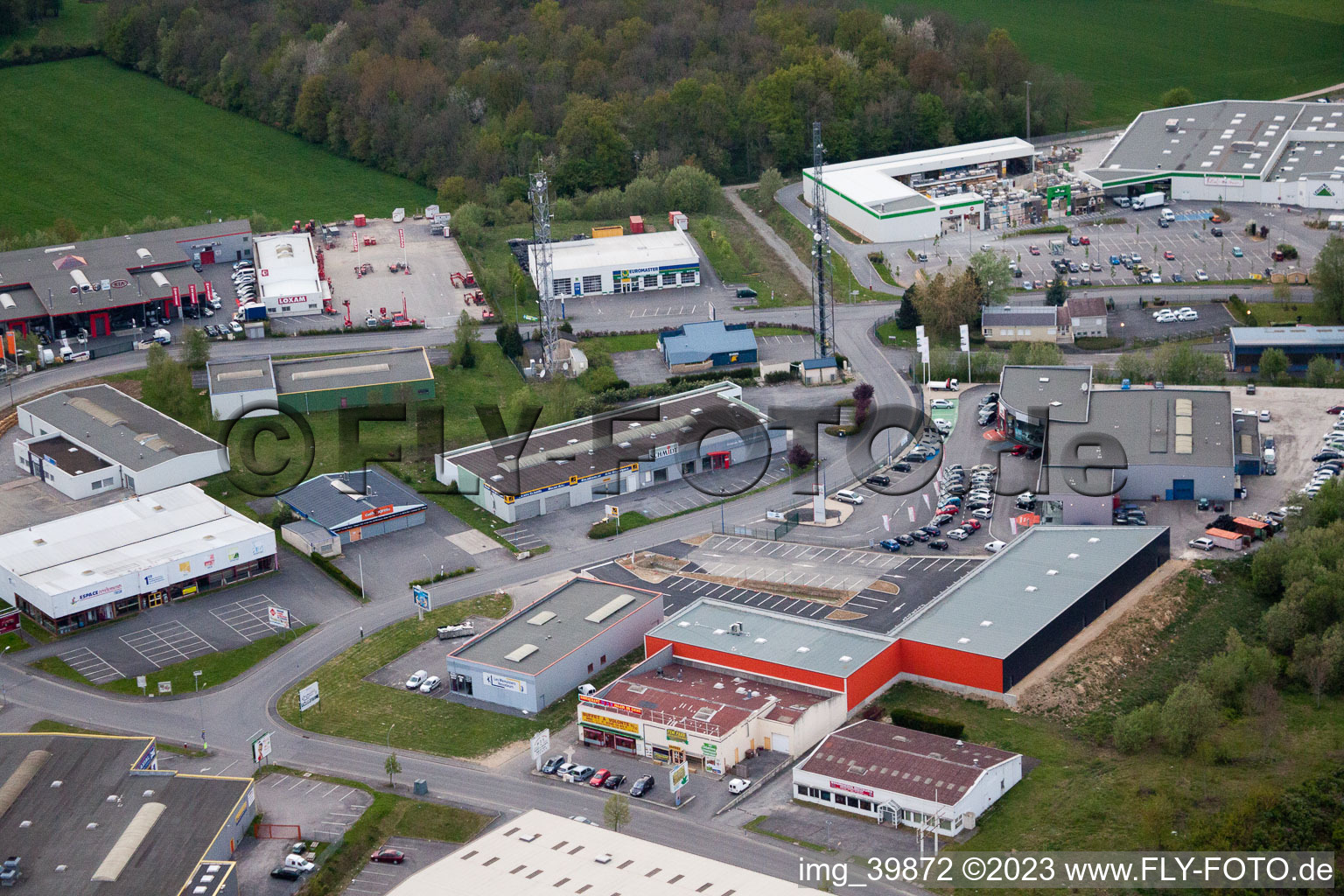 Luftaufnahme von La Francheville im Bundesland Ardennes, Frankreich