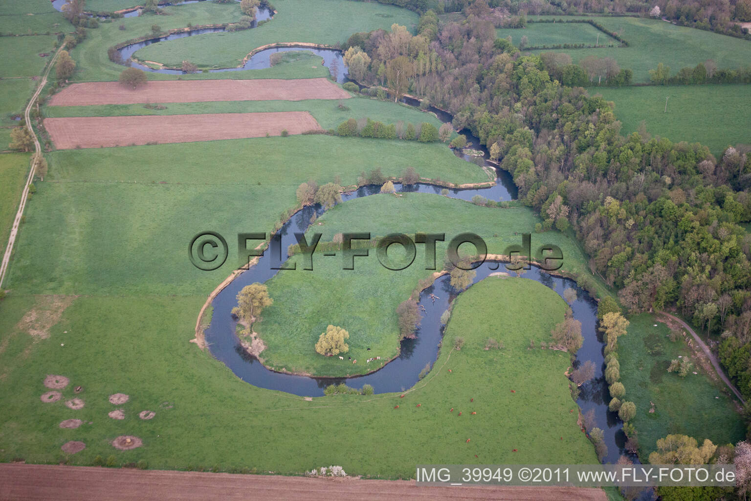 Luftbild von Oise in Sorbais im Bundesland Aisne, Frankreich