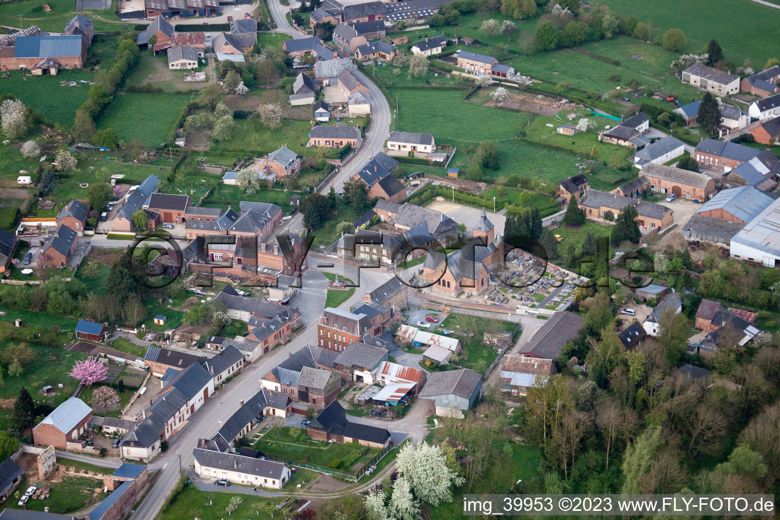 Luftbild von Autreppes im Bundesland Aisne, Frankreich
