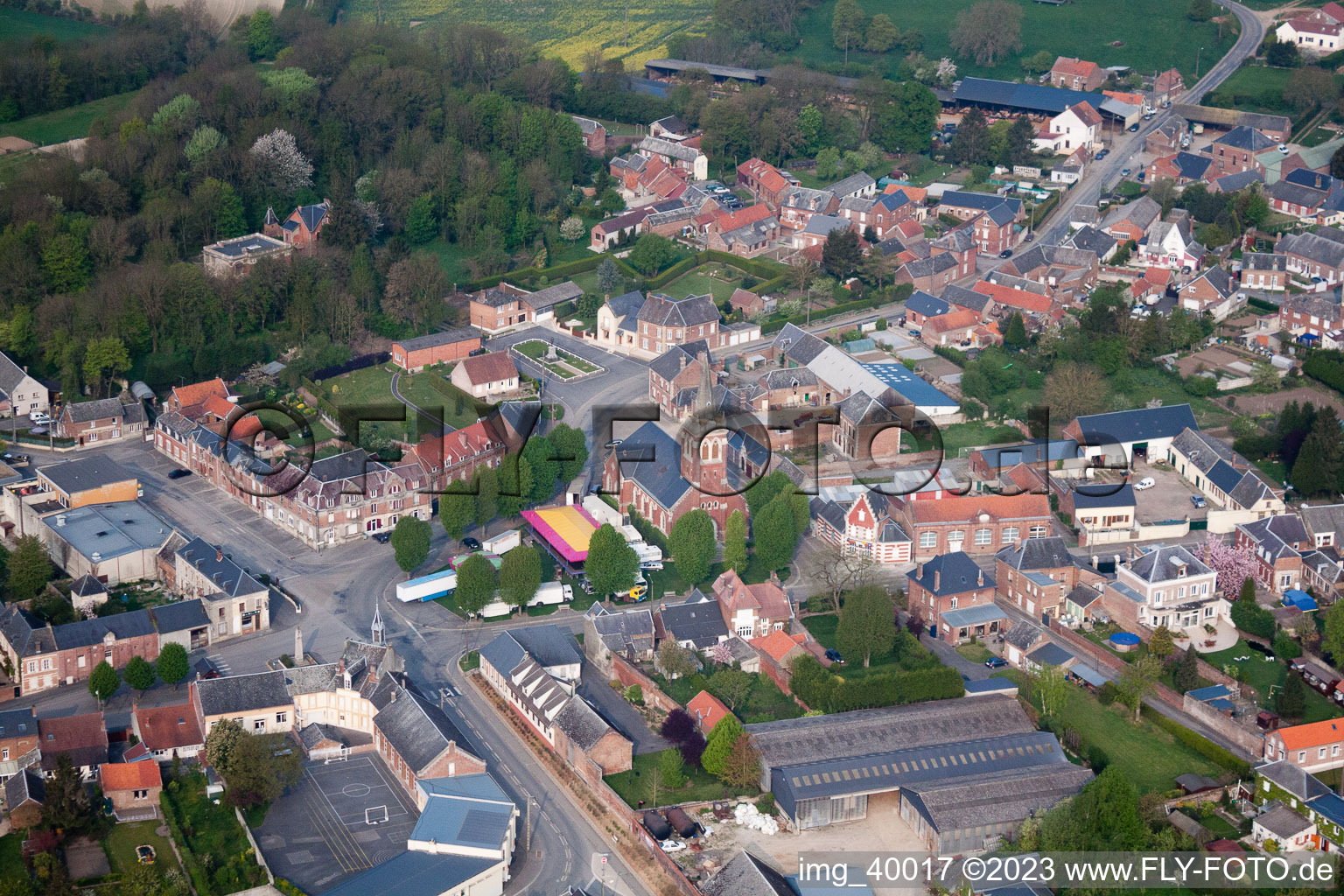 Luftbild von Beaurevoir im Bundesland Aisne, Frankreich