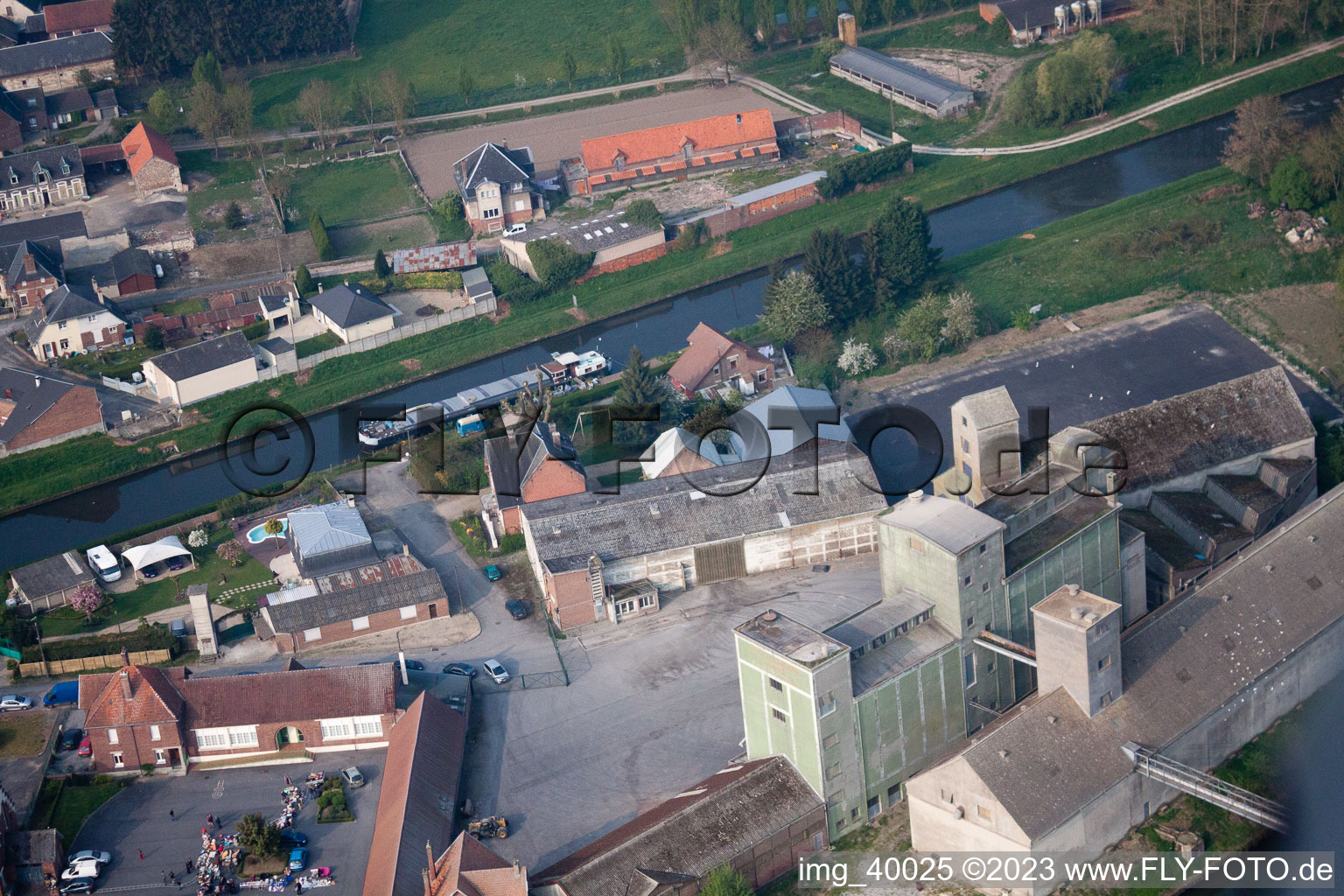 Vendhuile im Bundesland Aisne, Frankreich von oben