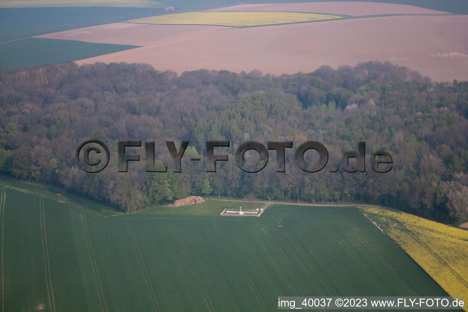Luftbild von Villers-Guislain im Bundesland Nord, Frankreich