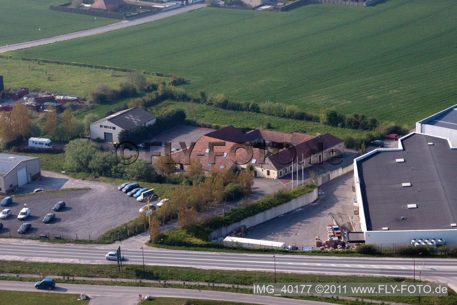 Luftbild von Leulinghen-Bernes in Marquise im Bundesland Pas-de-Calais, Frankreich