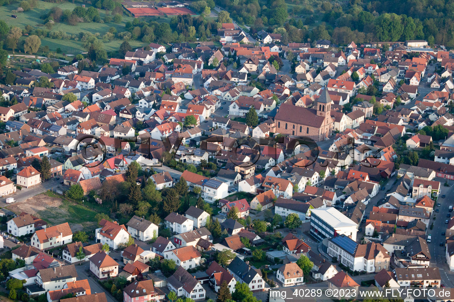Luftbild von Ötigheim im Bundesland Baden-Württemberg, Deutschland