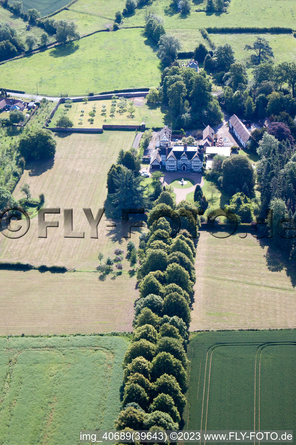 Luftbild von Earls Croome im Bundesland England, Großbritanien