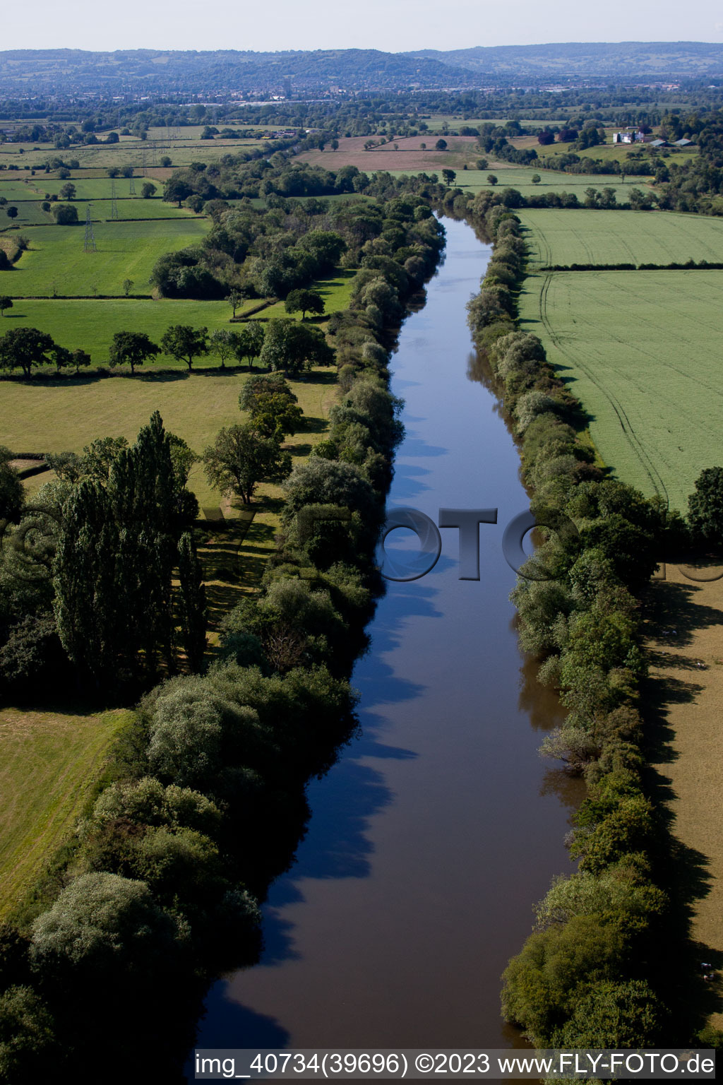 Schrägluftbild von River Severn near Sandhurst in Ashleworth im Bundesland England, Großbritanien