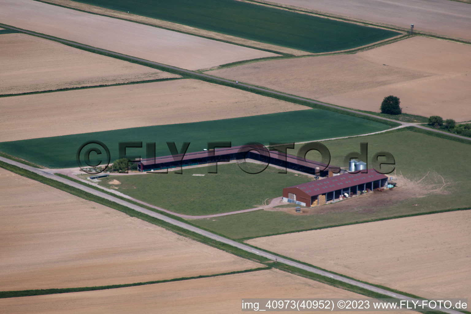 Schleithal im Bundesland Bas-Rhin, Frankreich aus der Vogelperspektive